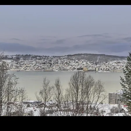 Utsiktsleilighet Med Parkering Tromsø Exterior foto